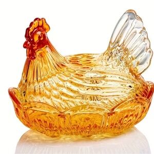 Amber Glass Hen on nest Dish - Decorative Covered egg Dish 8”